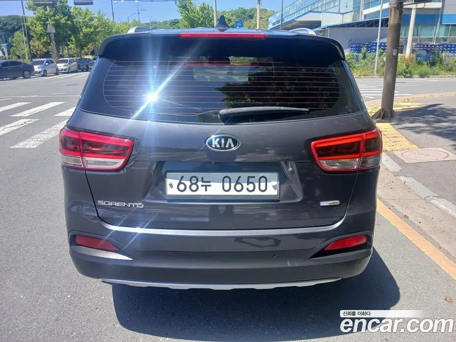 Kia Sorento 2015 2.0 автомат (гидро), фото 3 Kia Sorento 2015 2.0 автомат (гидро), фото 3