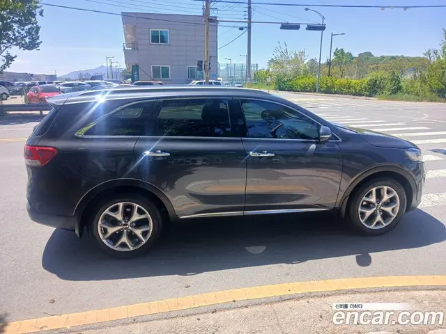 Kia Sorento 2015 2.0 автомат (гидро), миниатюра 6 Kia Sorento 2015 2.0 автомат (гидро), миниатюра 6