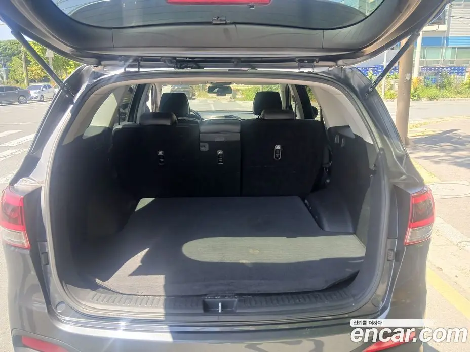 Kia Sorento 2015 2.0 автомат (гидро), фото 7 Kia Sorento 2015 2.0 автомат (гидро), фото 7