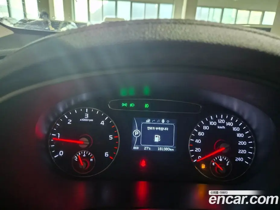 Kia Sorento 2015 2.0 автомат (гидро), фото 7