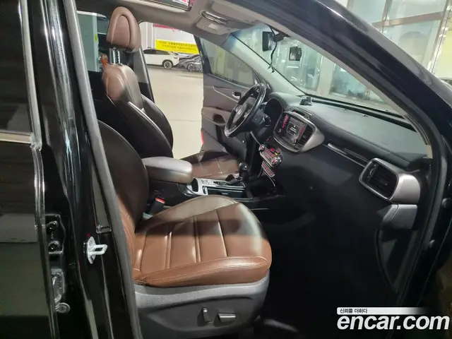 Kia Sorento 2015 2.0 автомат (гидро), миниатюра 10