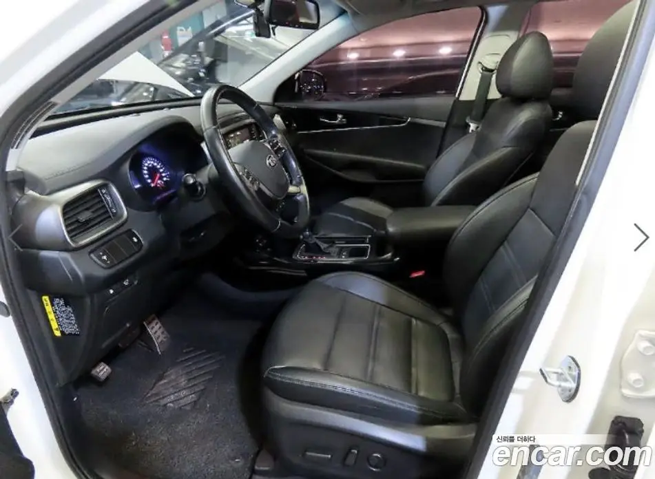 Kia Sorento 2017 2.2 автомат (гидро), фото 6 Kia Sorento 2017 2.2 автомат (гидро), фото 6