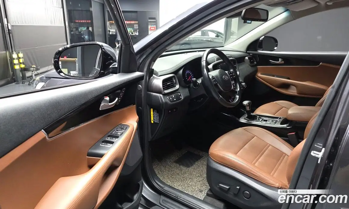 Kia Sorento 2019 2.0 автомат (гидро), фото 13 Kia Sorento 2019 2.0 автомат (гидро), фото 13