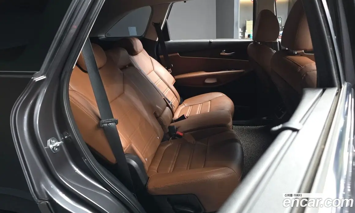 Kia Sorento 2019 2.0 автомат (гидро), фото 18 Kia Sorento 2019 2.0 автомат (гидро), фото 18