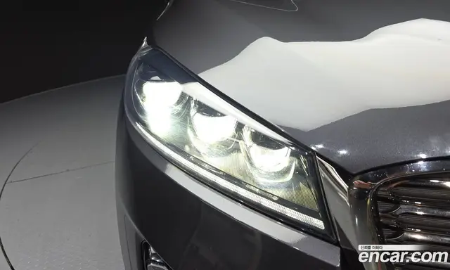 Kia Sorento 2019 2.0 автомат (гидро), миниатюра 8 Kia Sorento 2019 2.0 автомат (гидро), миниатюра 8