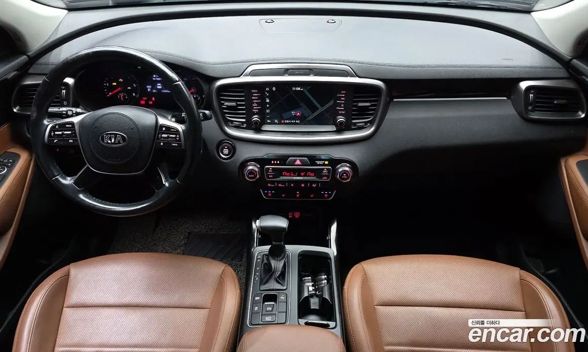 Kia Sorento 2019 2.0 автомат (гидро), фото 10 Kia Sorento 2019 2.0 автомат (гидро), фото 10