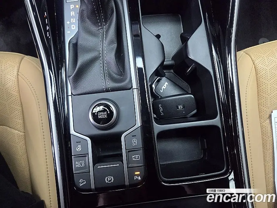 Kia Sorento 2023 2.5 автомат (гидро), фото 13
