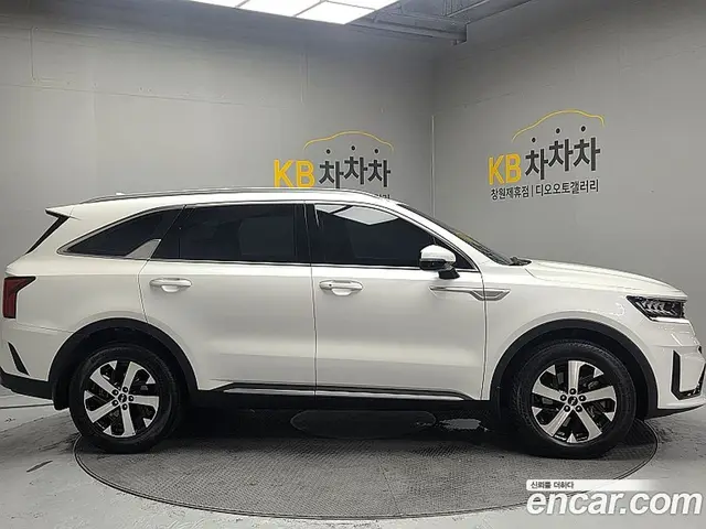 Kia Sorento 2023 2.5 автомат (гидро), миниатюра 4