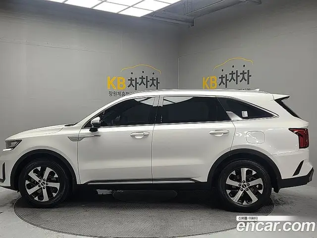 Kia Sorento 2023 2.5 автомат (гидро), миниатюра 8