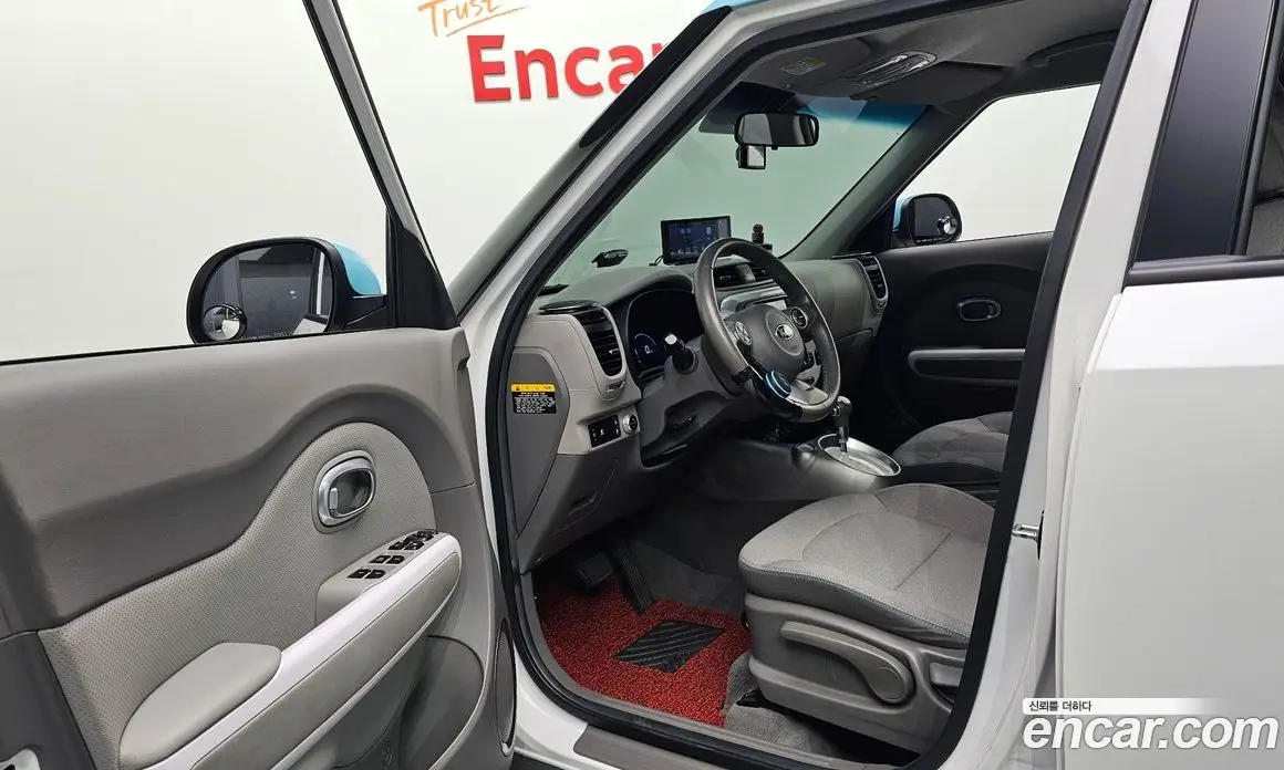 Kia Soul 2017 автомат (гидро), фото 10 Kia Soul 2017 автомат (гидро), фото 10