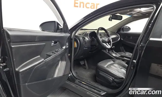 Kia Sportage 2010 2.0 автомат (гидро), миниатюра 10
