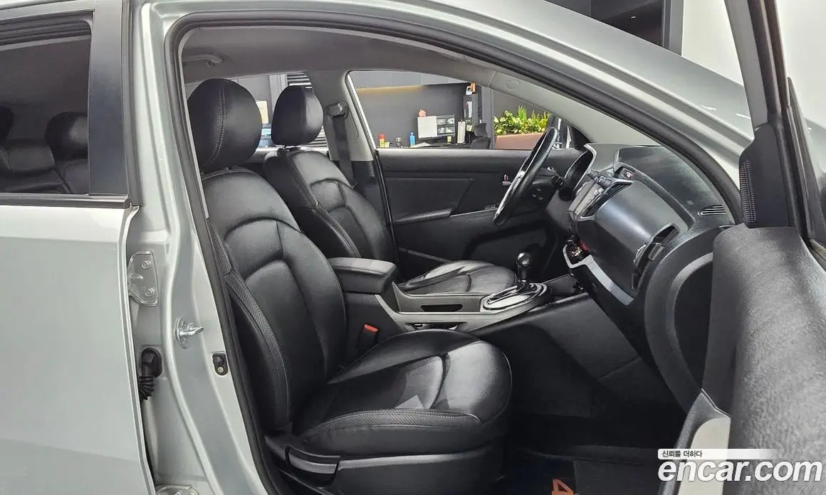Kia Sportage 2013 2.0 автомат (гидро), фото 15