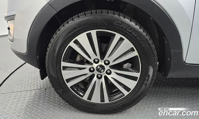 Kia Sportage 2013 2.0 автомат (гидро), миниатюра 4