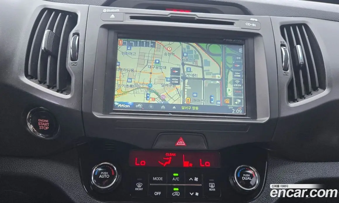 Kia Sportage 2013 2.0 автомат (гидро), фото 19