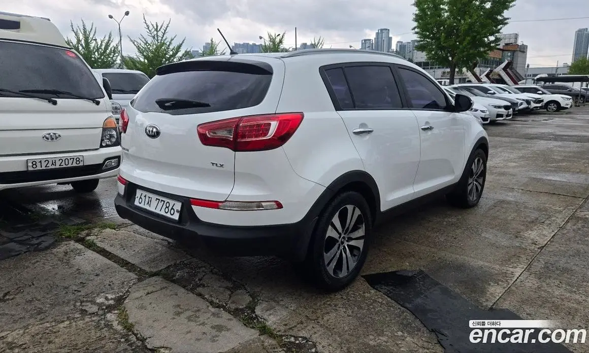 Kia Sportage 2013 2.0 автомат (гидро), фото 7