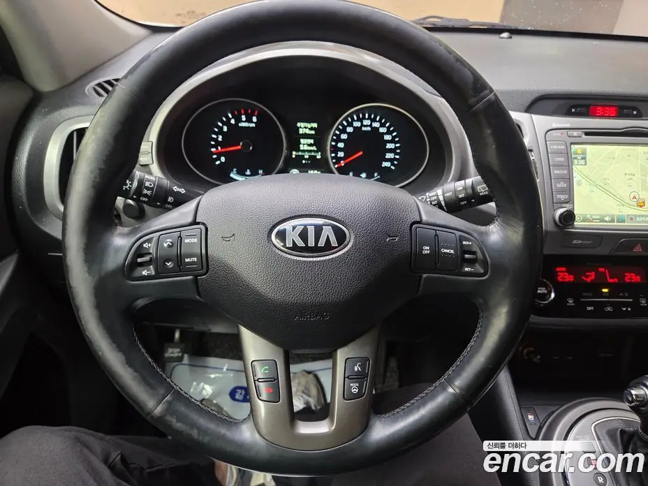 Kia Sportage 2014 2.0 автомат (гидро), фото 12