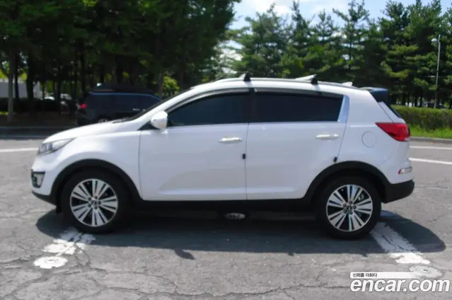 Kia Sportage 2015 2.0 автомат (гидро), миниатюра 2