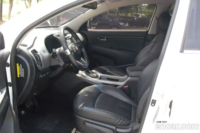 Kia Sportage 2015 2.0 автомат (гидро), миниатюра 6