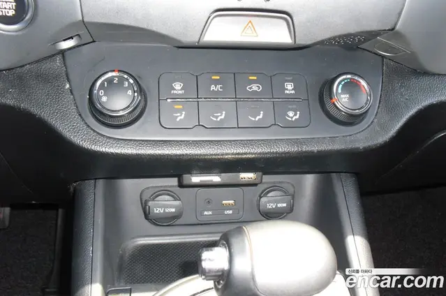 Kia Sportage 2015 2.0 автомат (гидро), миниатюра 9