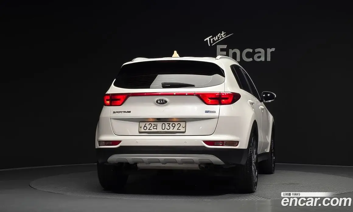 Kia Sportage 2015 2.0 автомат (гидро), фото 4 Kia Sportage 2015 2.0 автомат (гидро), фото 4