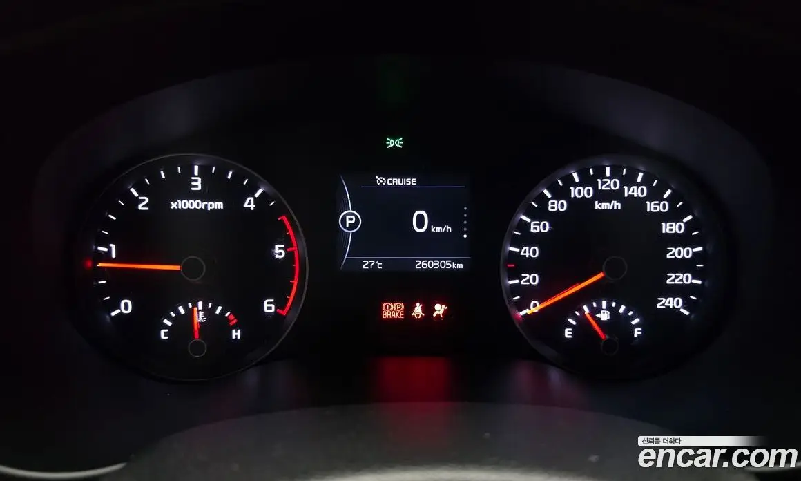 Kia Sportage 2015 2.0 автомат (гидро), фото 8 Kia Sportage 2015 2.0 автомат (гидро), фото 8