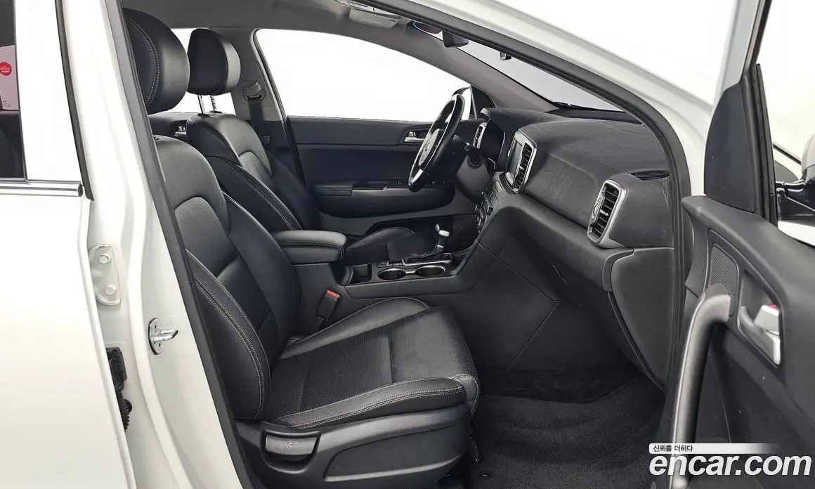 Kia Sportage 2017 2.0 автомат (гидро), фото 16