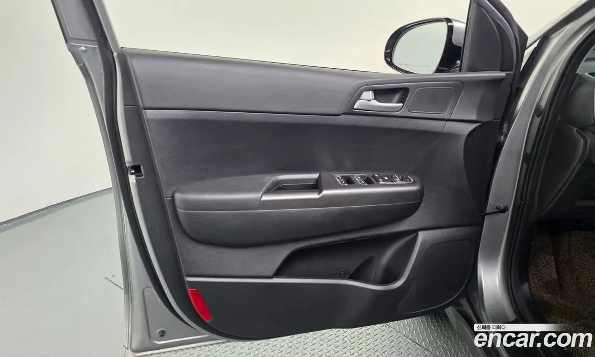 Kia Sportage 2021 2.0 автомат (гидро), фото 14