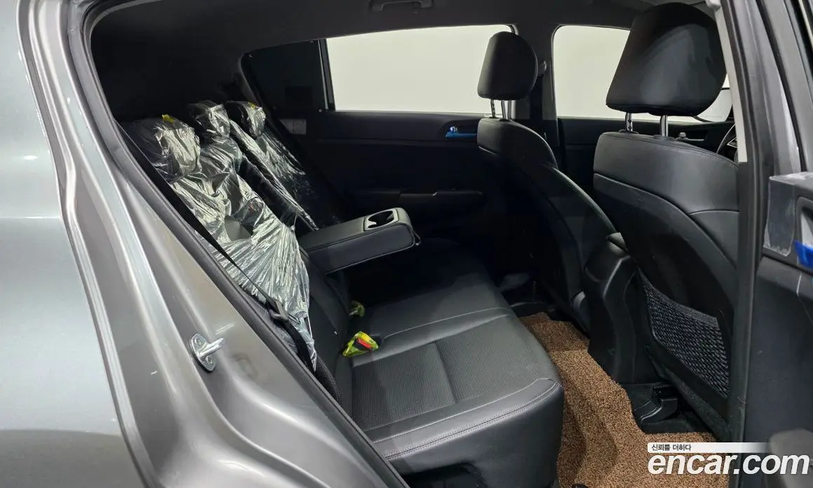 Kia Sportage 2021 2.0 автомат (гидро), фото 18