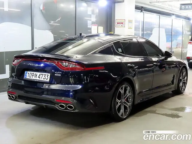 Kia Stinger 2018 3.3 автомат (гидро), миниатюра 4