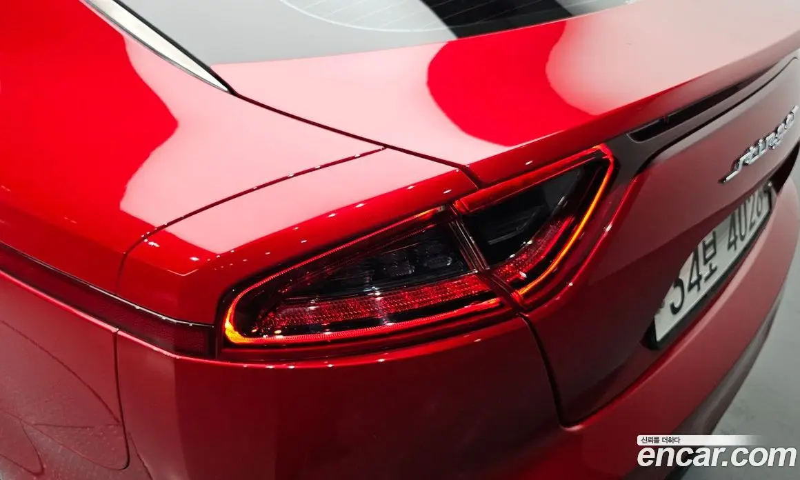 Kia Stinger 2019 3.3 автомат (гидро), фото 9