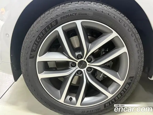 Land Rover Range Rover Sport 2026 3.0 автомат (гидро), миниатюра 5 Land Rover Range Rover Sport 2026 3.0 автомат (гидро), миниатюра 5