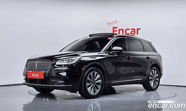 Lincoln Corsair, 2021, 92 080 км