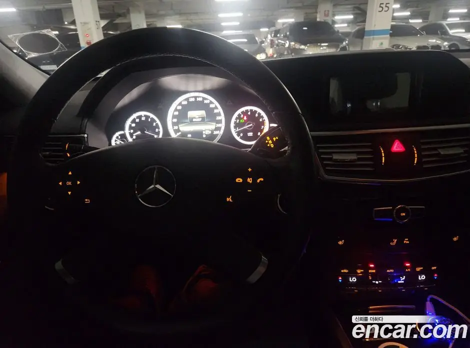 Mercedes-Benz E-Class 2013 1.8 автомат (гидро), фото 7