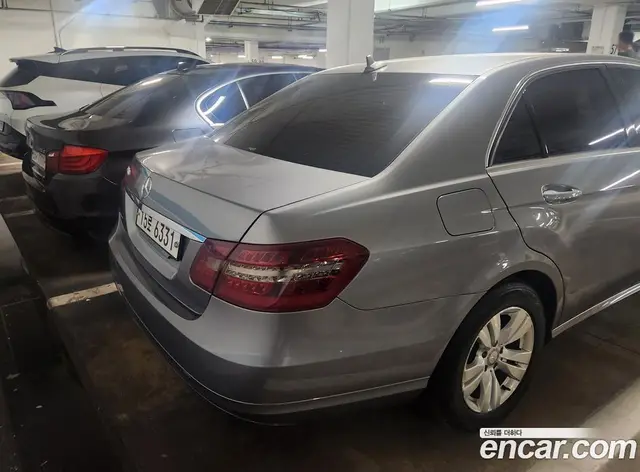 Mercedes-Benz E-Class 2013 1.8 автомат (гидро), миниатюра 8