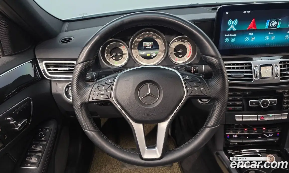 Mercedes-Benz E-Class 2014 2.1 автомат (гидро), фото 13 Mercedes-Benz E-Class 2014 2.1 автомат (гидро), фото 13