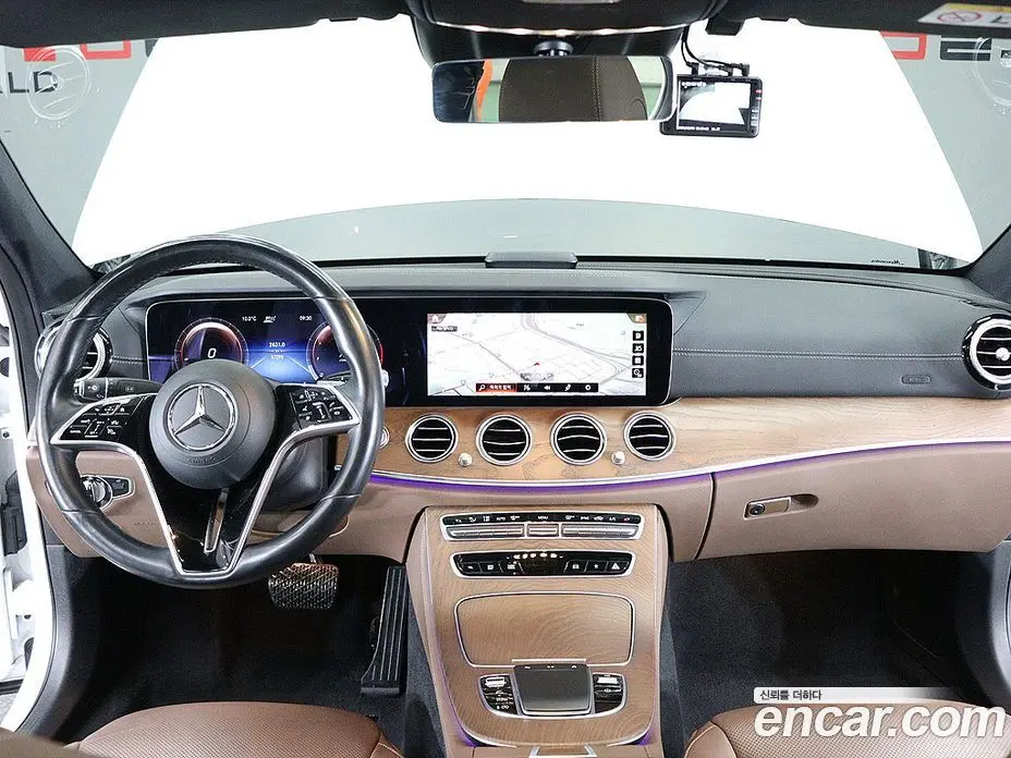Mercedes-Benz E-Class 2021 2.0 автомат (гидро), фото 13