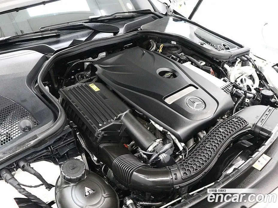 Mercedes-Benz E-Class 2021 2.0 автомат (гидро), фото 19