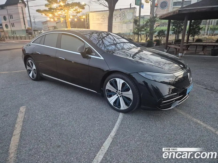 Mercedes-Benz EQS 2023 0.2 автомат (гидро), фото 3