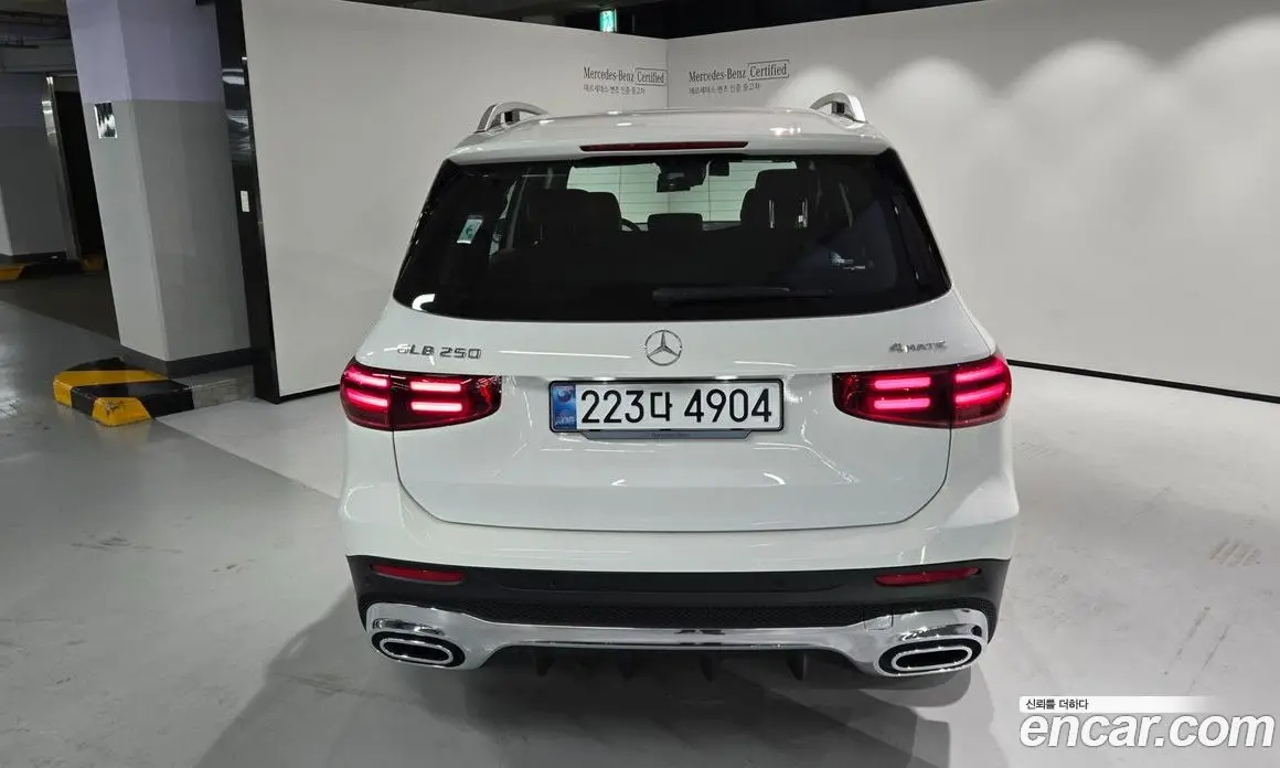 Mercedes-Benz GLB-Class 2025 2.0 автомат (гидро), фото 7