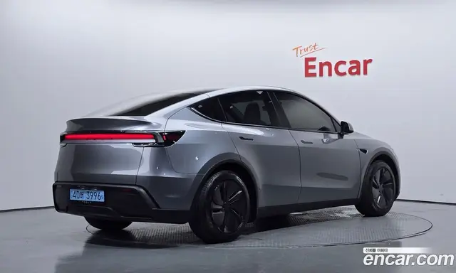 Tesla Model Y 2025 0.2 автомат (гидро), миниатюра 2 Tesla Model Y 2025 0.2 автомат (гидро), миниатюра 2