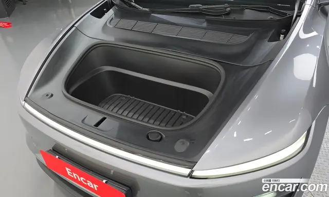 Tesla Model Y 2025 0.2 автомат (гидро), миниатюра 6 Tesla Model Y 2025 0.2 автомат (гидро), миниатюра 6