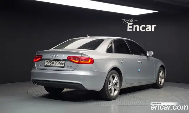 Audi A4 2014 2.0 автомат (гидро), миниатюра 2