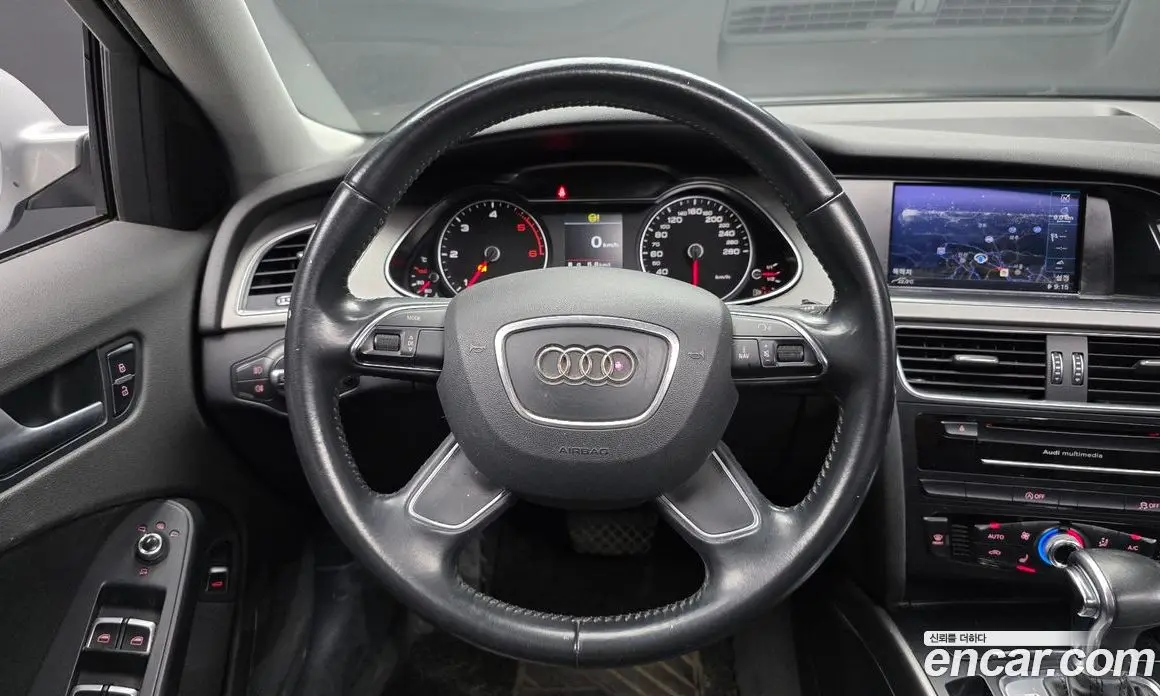 Audi A4 2014 2.0 автомат (гидро), фото 13