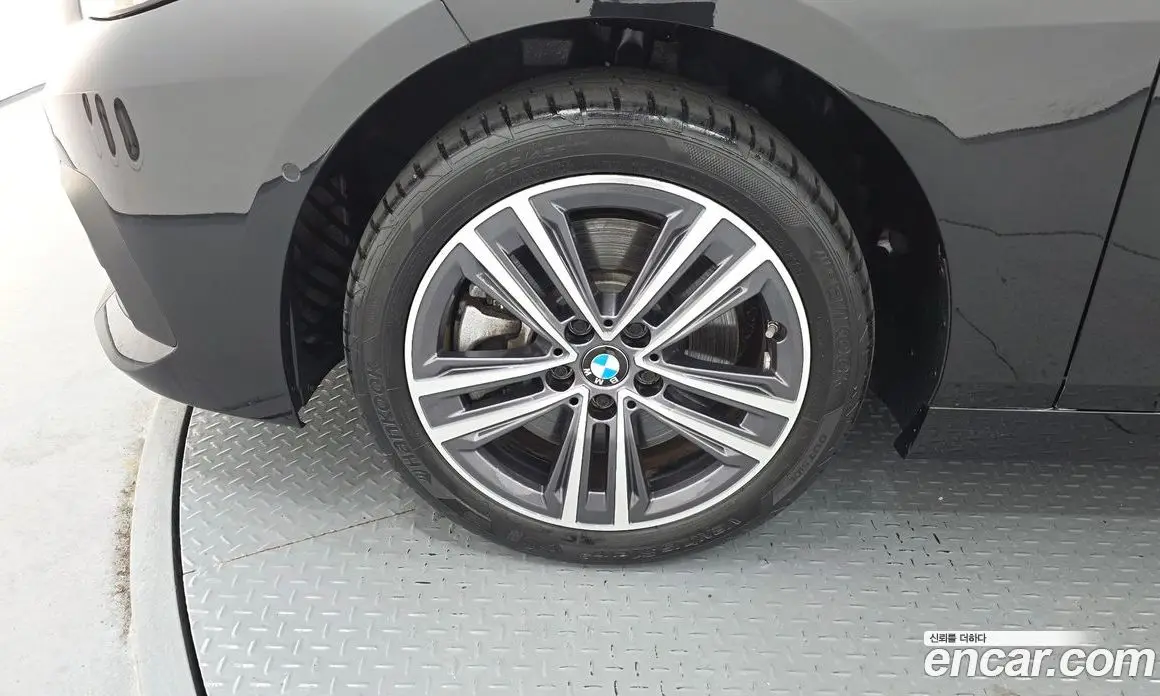 BMW 2 серия 2022 2.0 автомат (гидро), фото 4 BMW 2 серия 2022 2.0 автомат (гидро), фото 4