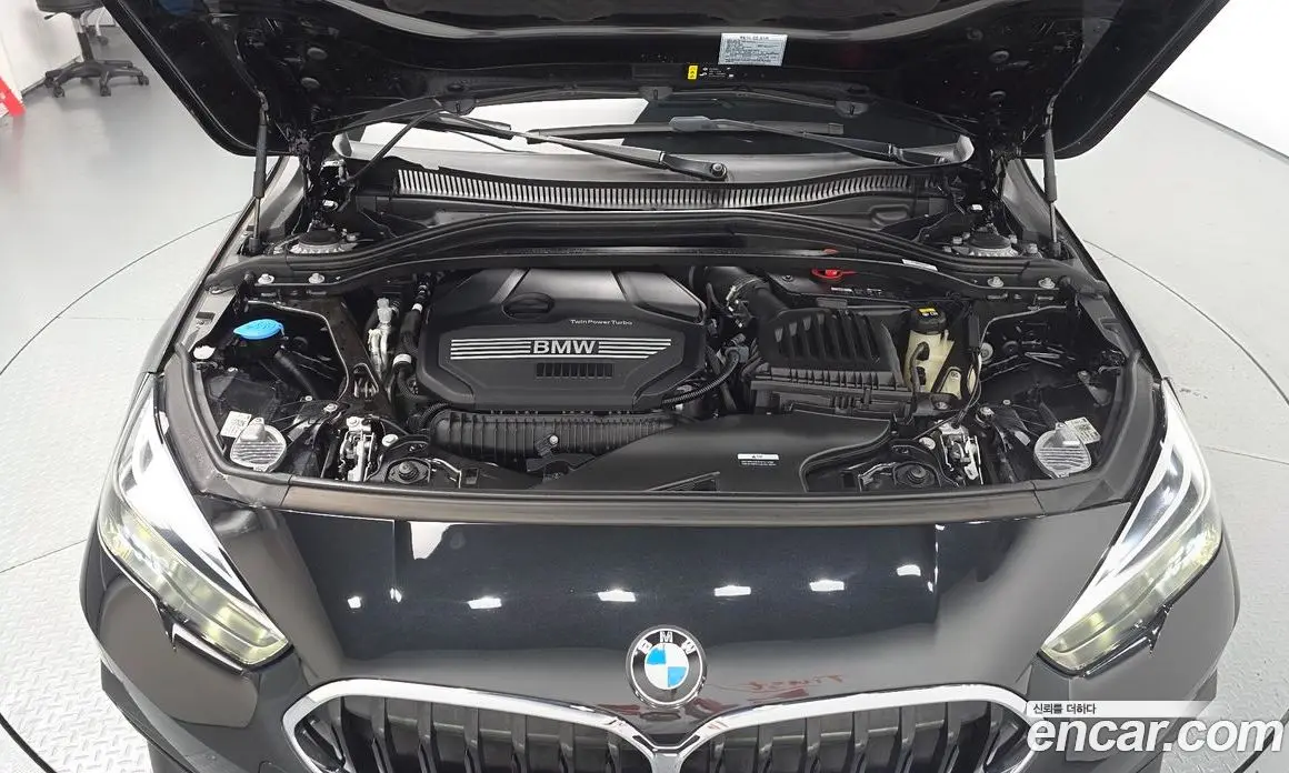 BMW 2 серия 2022 2.0 автомат (гидро), фото 5 BMW 2 серия 2022 2.0 автомат (гидро), фото 5