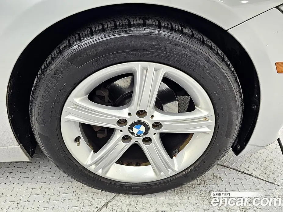 BMW 3 серия 2013 2.0 автомат (гидро), фото 20 BMW 3 серия 2013 2.0 автомат (гидро), фото 20