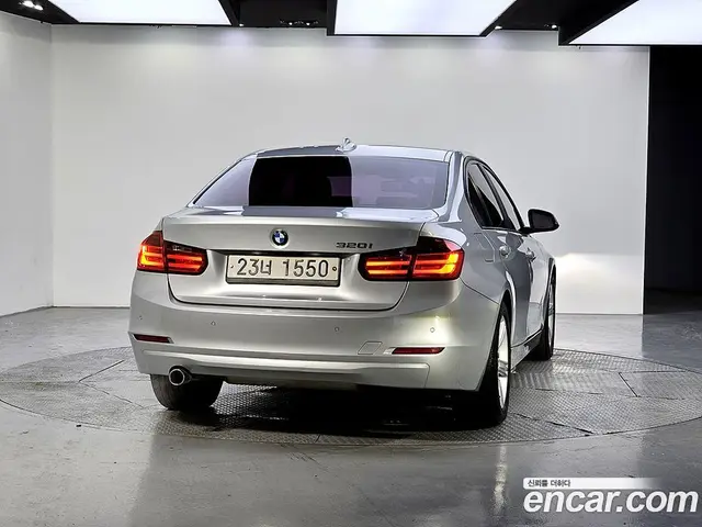 BMW 3 серия 2013 2.0 автомат (гидро), миниатюра 3 BMW 3 серия 2013 2.0 автомат (гидро), миниатюра 3