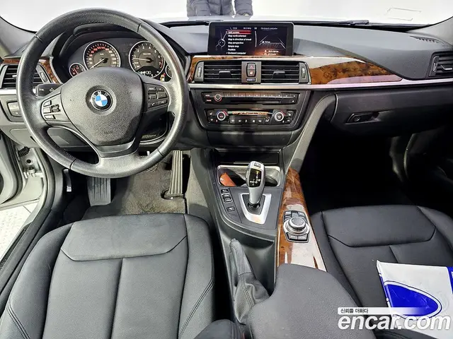 BMW 3 серия 2013 2.0 автомат (гидро), миниатюра 5 BMW 3 серия 2013 2.0 автомат (гидро), миниатюра 5