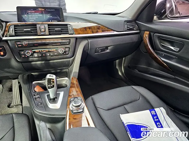 BMW 3 серия 2013 2.0 автомат (гидро), миниатюра 9 BMW 3 серия 2013 2.0 автомат (гидро), миниатюра 9