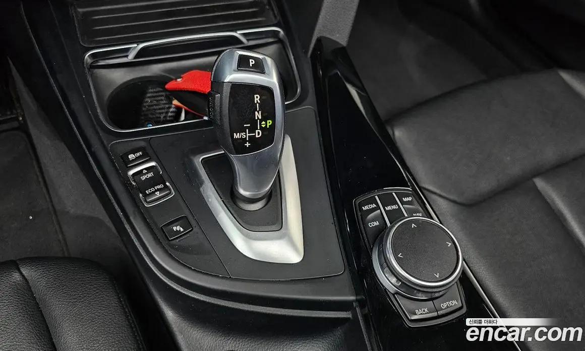 BMW 3 серия 2018 2.0 автомат (гидро), фото 12 BMW 3 серия 2018 2.0 автомат (гидро), фото 12